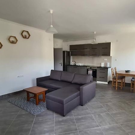 Igoumenitsa Apartment ภายนอก รูปภาพ